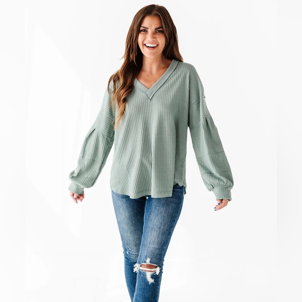 SAGE GREEN NWOT Long sleeve TOP SHIRT FROM USA store LIVY & KATE